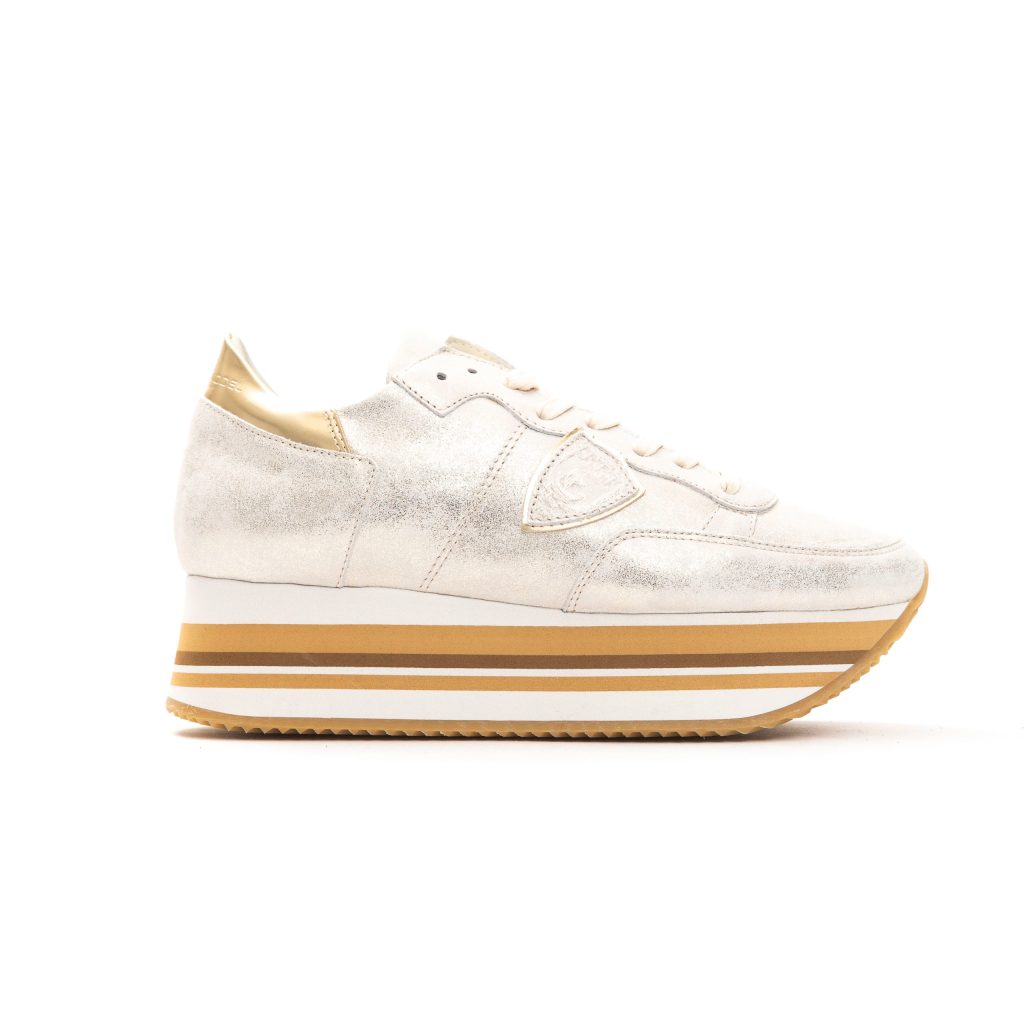 Oro Gold Sneakers
