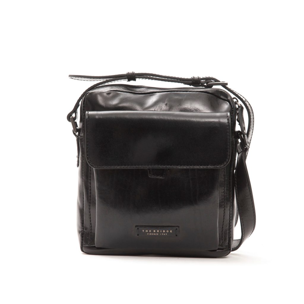 R Nero Messenger Bag