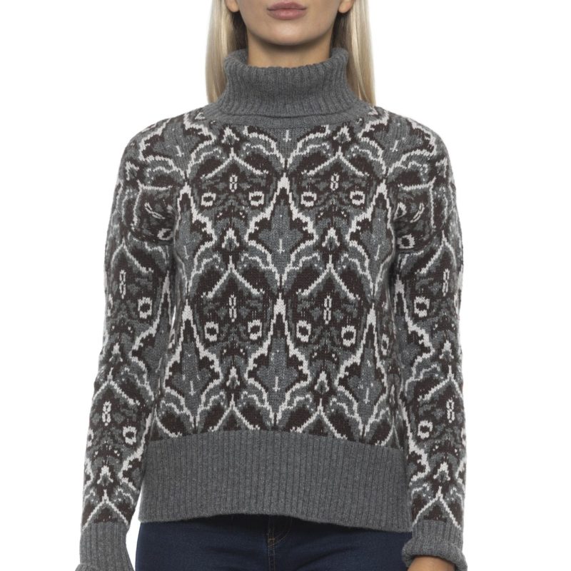 V A R. U N I C A Sweater